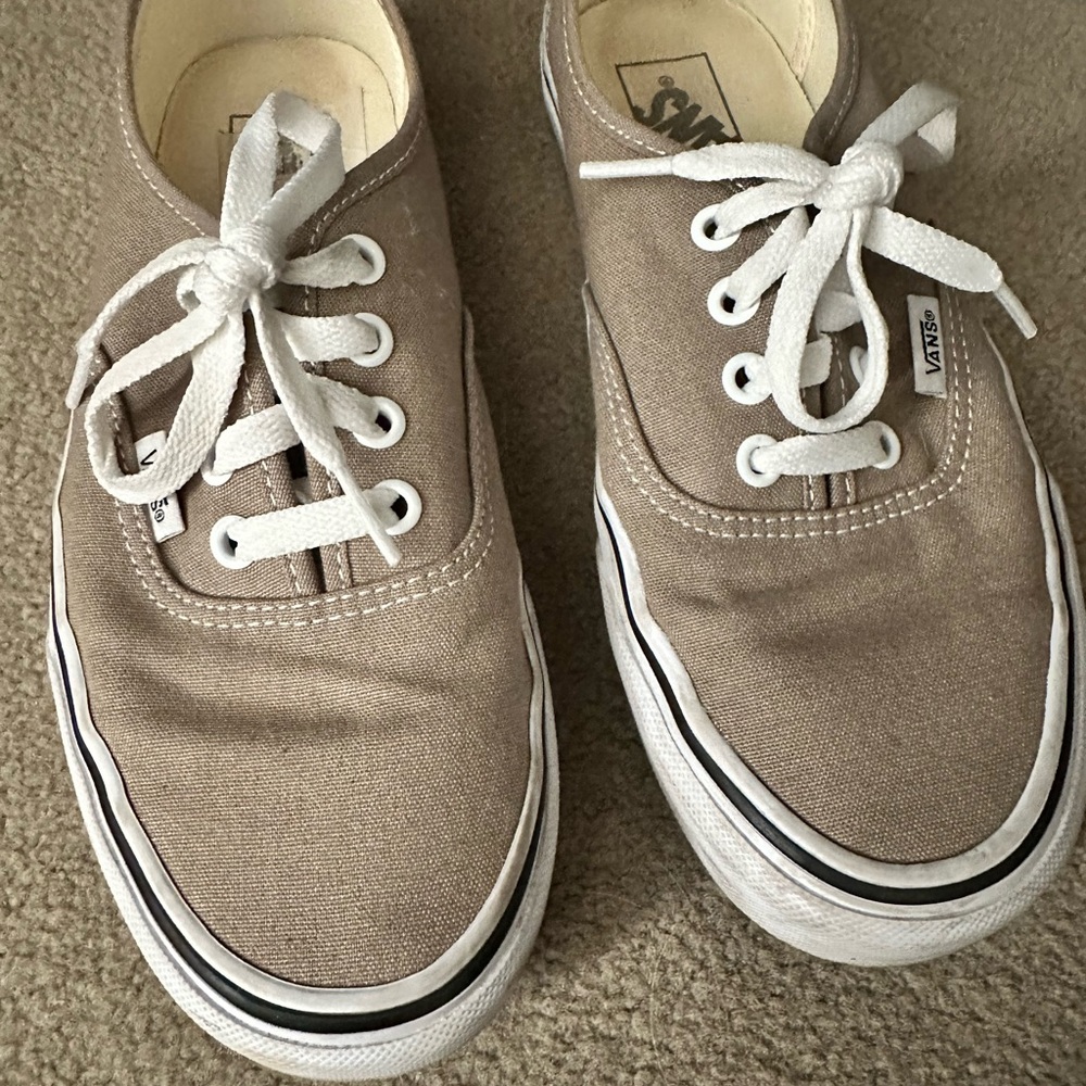 Basically New Vans Authentic Shoe - image 4